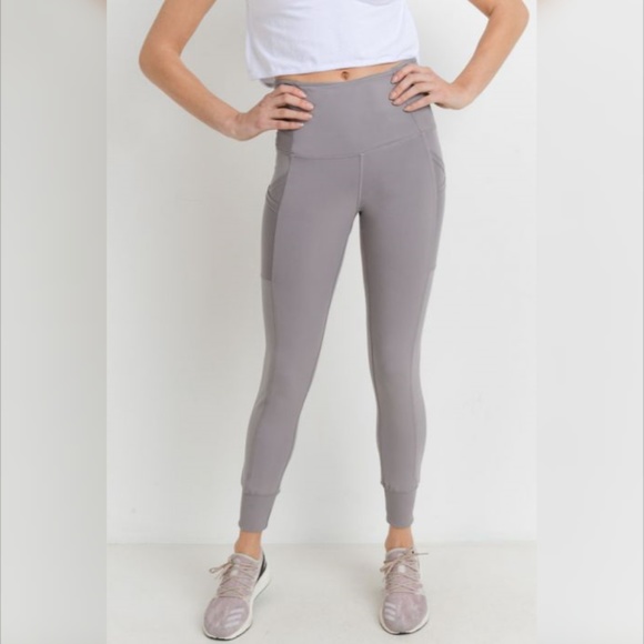 Ribbed & Cuffed Overlay Side Pockets Full Leggings - Picture 3 of 6